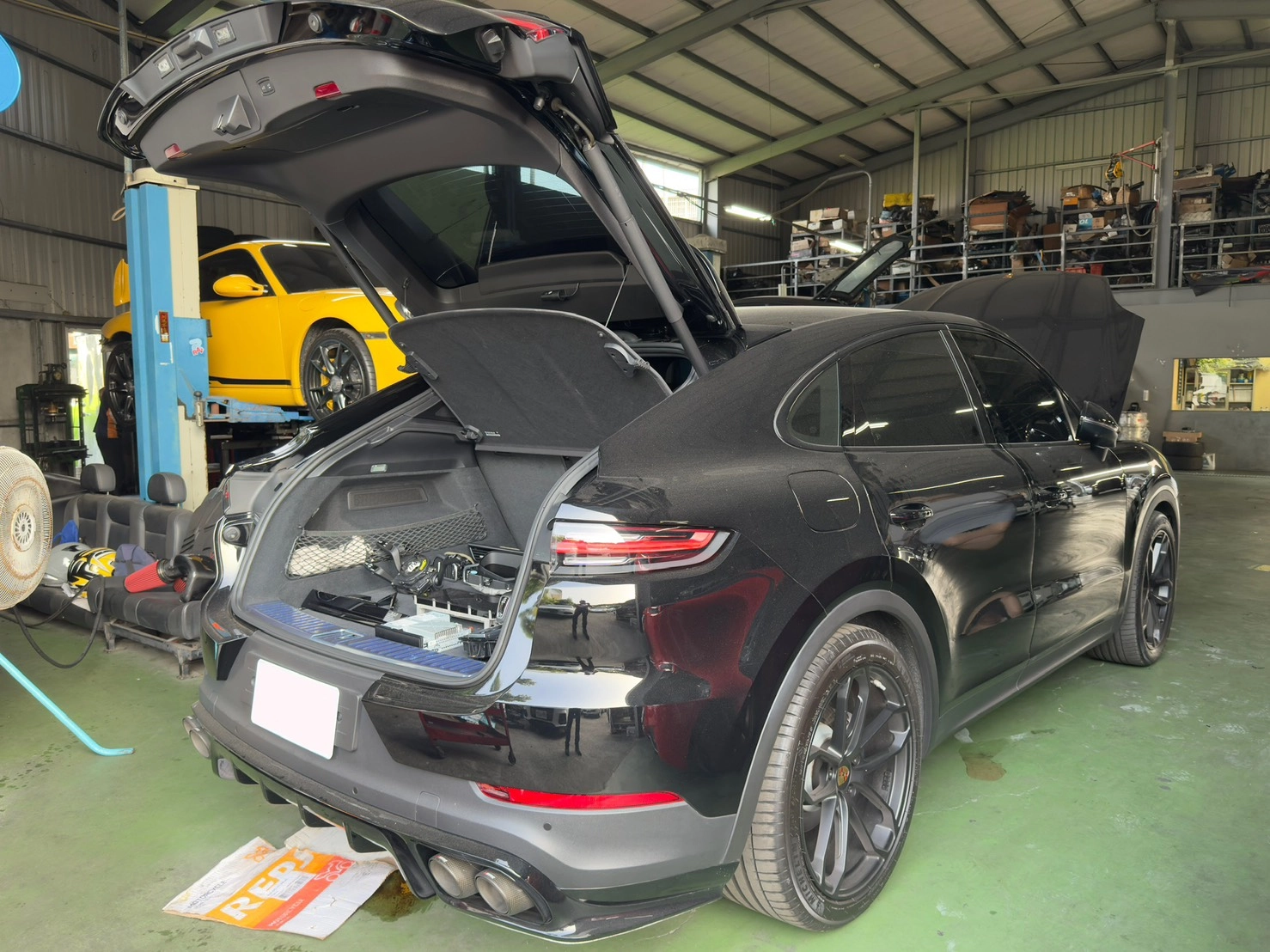 Cayenne E3 冷氣維修