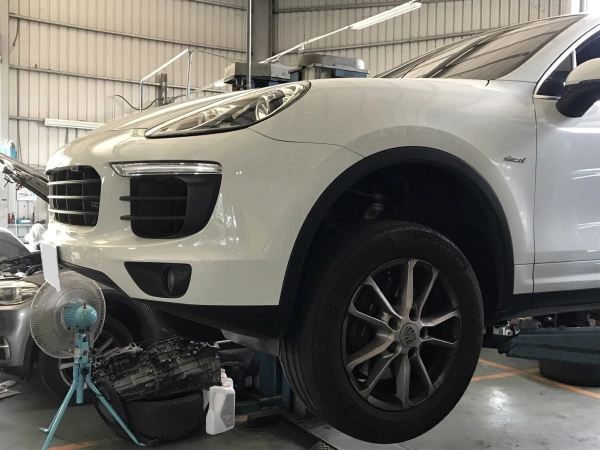 滑巡跡系統故障