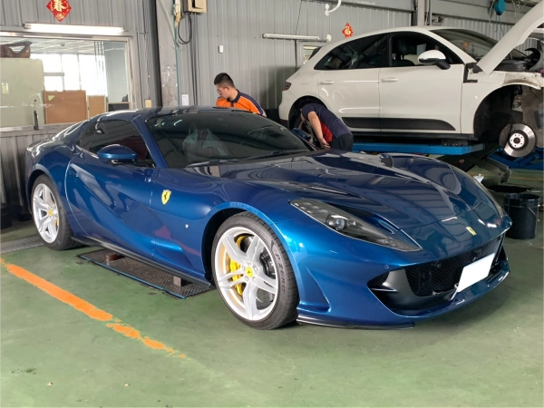 法拉利保養